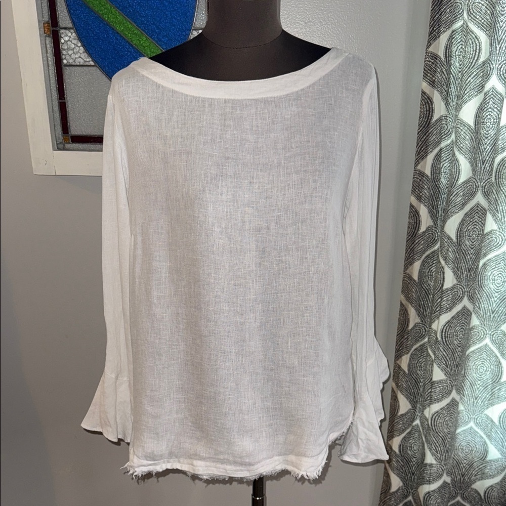 Finley 100% Linen Bell Cuff Button Back Blouse Size Small